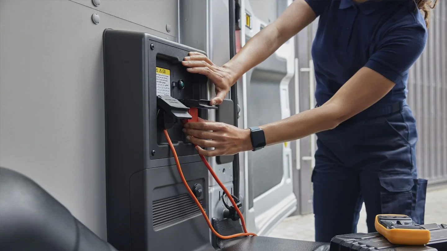 ЗАРЯДЖАЙТЕСЯ